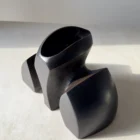 gathering-sculptural-vase-top-view Gathering